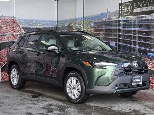 2026 Toyota Corolla Cross LE