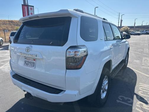2023 Toyota 4Runner SR5 Premium