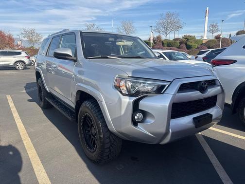 2018 Toyota 4Runner SR5