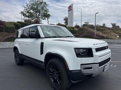 Fuji White 2025 Land Rover Defender 110 P300