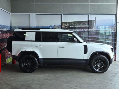 Fuji White 2025 Land Rover Defender 110 P300