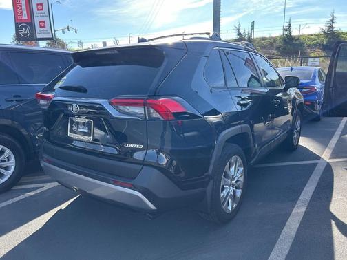 2024 Toyota RAV4 Limited