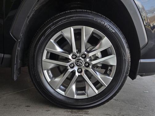 2024 Toyota RAV4 Limited