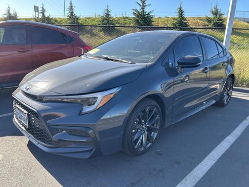 Underground/Midnight Black Metallic 2026 Toyota Corolla SE