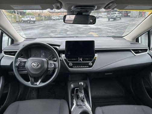 Ice Cap 2024 Toyota Corolla LE