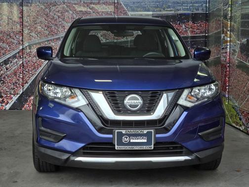2020 Nissan Rogue S