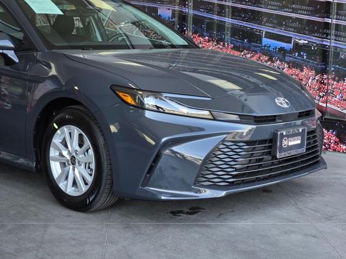 Underground 2026 Toyota Camry LE