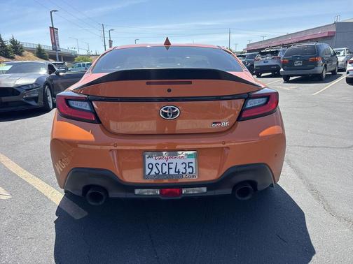 Solar Shift 2023 Toyota GR86 Base