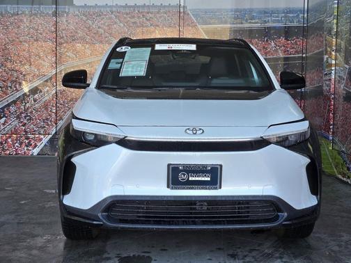 2025 Toyota bZ4X XLE