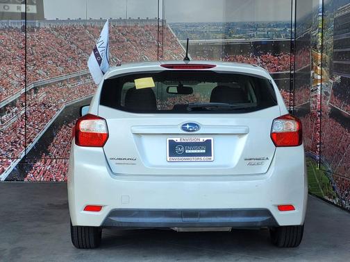 2014 Subaru Impreza 2.0i