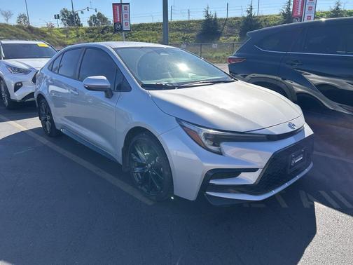 2023 Toyota Corolla SE
