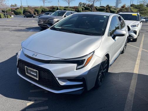 2023 Toyota Corolla SE