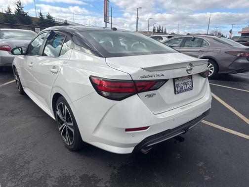 2020 Nissan Sentra SR