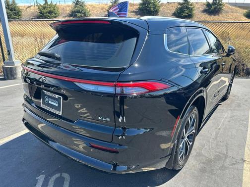 Black 2026 Toyota Crown Signia XLE