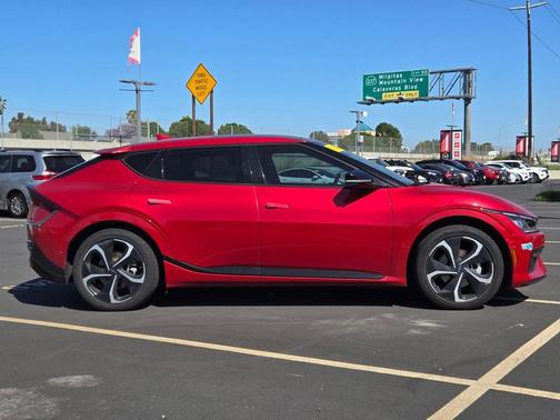 Runway Red 2022 Kia EV6 GT-Line