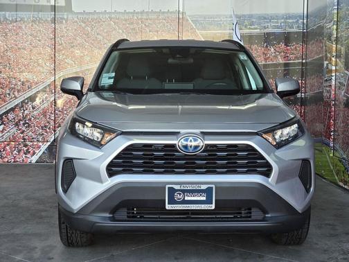 2022 Toyota RAV4 Hybrid LE