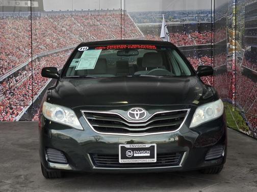 2010 Toyota Camry LE