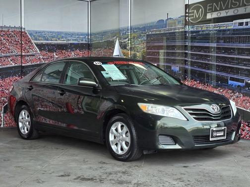 2010 Toyota Camry LE