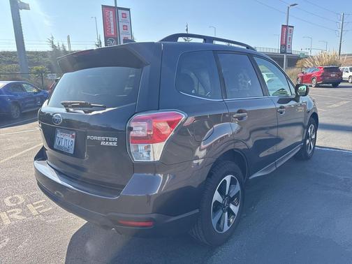 2017 Subaru Forester 2.5i Limited