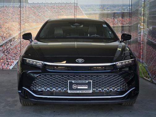 2023 Toyota Crown Limited