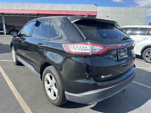 2017 Ford Edge SE