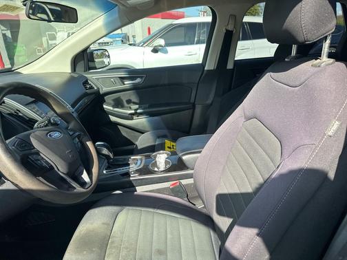 2017 Ford Edge SE