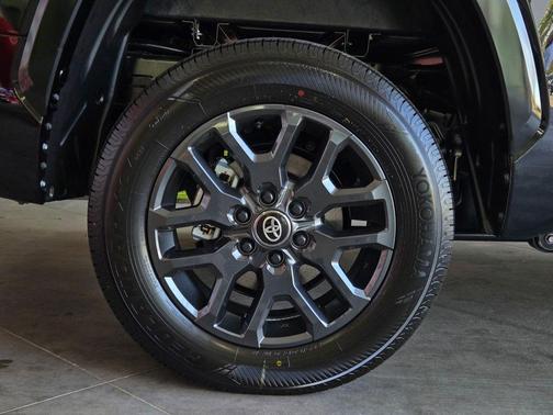 Midnight Black Metallic 2026 Toyota Tundra Platinum