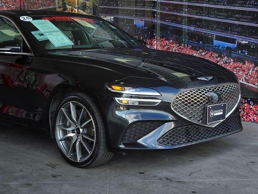 Vik Black 2025 Genesis G70 2.5T AWD