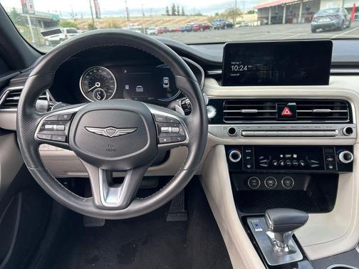 Vik Black 2025 Genesis G70 2.5T AWD