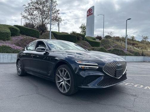 Vik Black 2025 Genesis G70 2.5T AWD