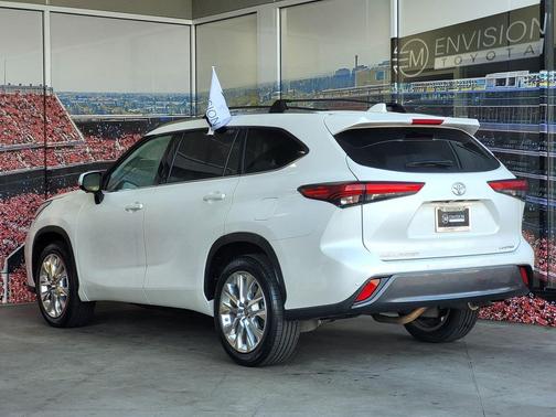 2023 Toyota Highlander Limited