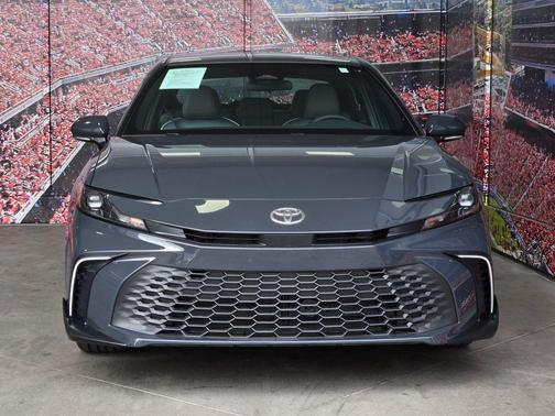 Underground 2026 Toyota Camry SE