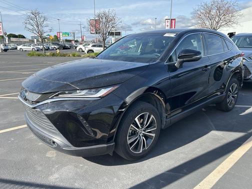 2023 Toyota Venza LE