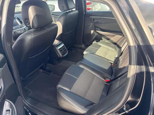 2020 Chevrolet Impala LT