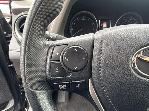 Magnetic Gray 2018 Toyota RAV4 LE