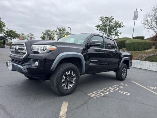 Black 2016 Toyota Tacoma TRD Off Road