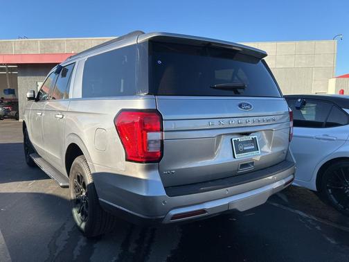 2023 Ford Expedition Max XLT