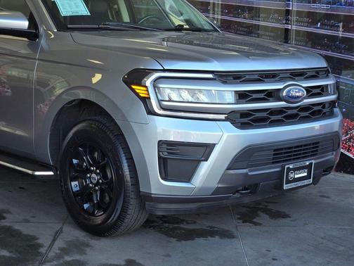 2023 Ford Expedition Max XLT