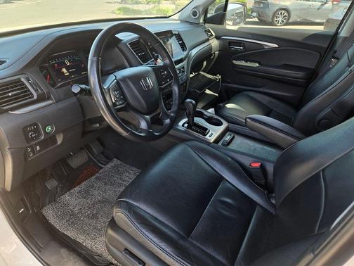 Color 2020 Honda Pilot 2WD EX-L