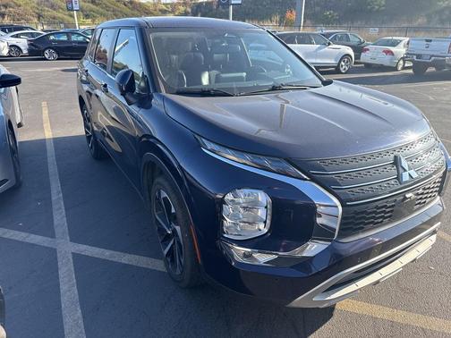 2024 Mitsubishi Outlander SE Black Edition S-AWC