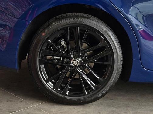 Reservoir Blue 2026 Toyota Camry SE