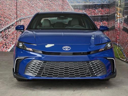 Reservoir Blue 2026 Toyota Camry SE