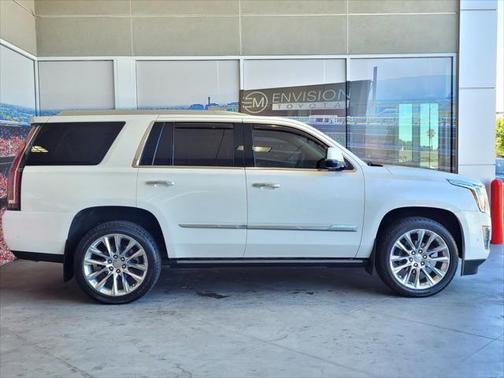 Crystal White Tricoat 2017 Cadillac Escalade Premium Luxury