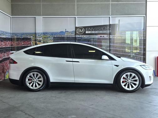 2019 Tesla Model X P100D