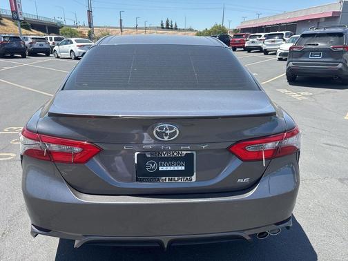 Predawn Gray Mica 2018 Toyota Camry SE