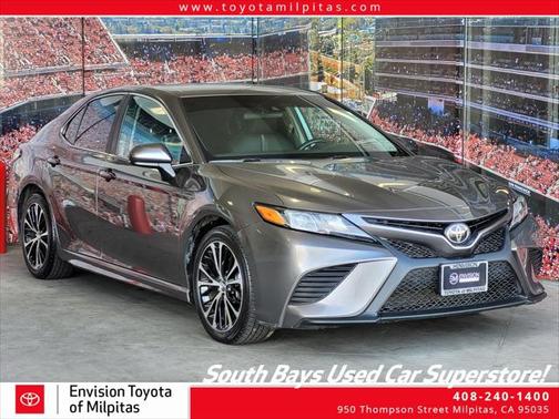 Predawn Gray Mica 2018 Toyota Camry SE