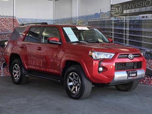 2024 Toyota 4Runner TRD Off Road