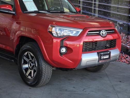 2024 Toyota 4Runner TRD Off Road