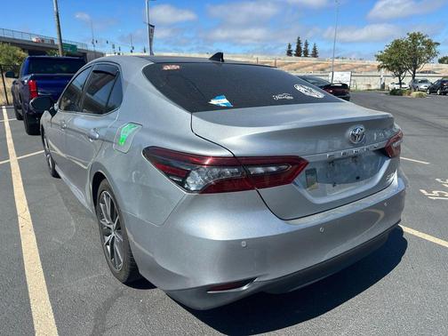Celestial Silver Metallic 2022 Toyota Camry XLE