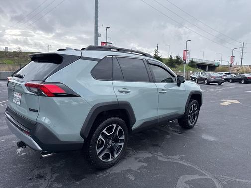 2019 Toyota RAV4 Adventure
